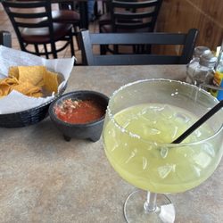 El Charro Mexican Bar & Grill - My luncheon special was so good , I ate the whole thing!