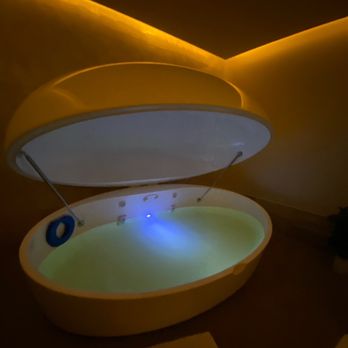 Pause South Bay - Float Pod - Cryotherapy Near Me - El Segundo, California