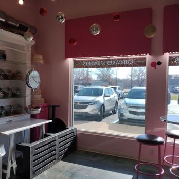 Holland Cakery 'N' Sweets - Bakeries Near Me - Holland, Michigan Holland Cakery 'N' Sweets - Bakeries Near Me - Holland, Michigan