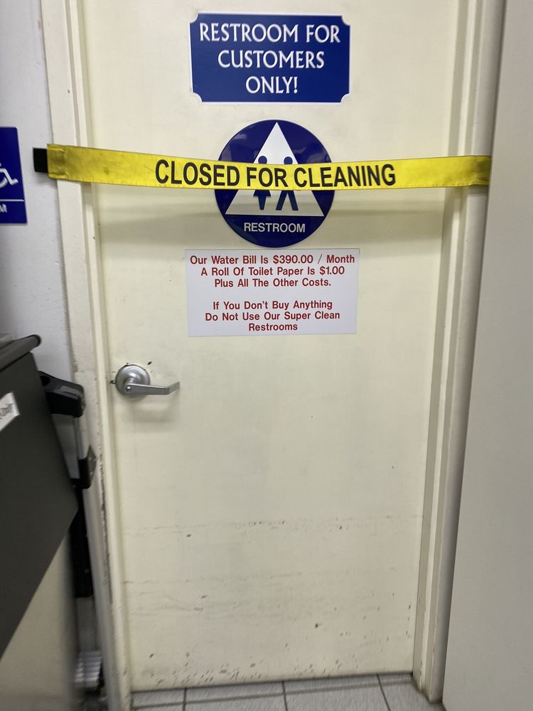 76 GAS Updated June 2024 10 Reviews 1175 Catalina Dr, Livermore