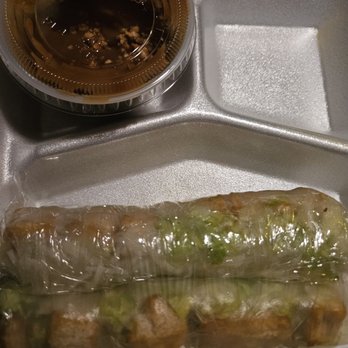 Pho Country - Tofu spring rolls with peanut sauce - Vietnamese Near Me - Carson City, Nevada