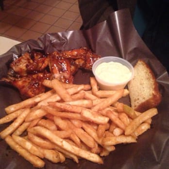 Memphis BBQ & Wicked Wings - Wings. With bonus cornbread - Barbeque Near Me - Milton, Ontario Memphis BBQ & Wicked Wings - Wings. With bonus cornbread - Barbeque Near Me - Milton, Ontario