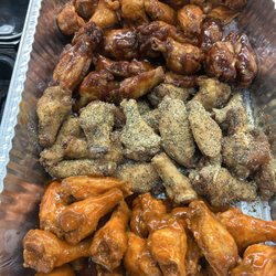 Saucy Chef Burgers Kitchen - 80 piece chicken wing
Mild
Hot
Barbecue
Lemon pepper
