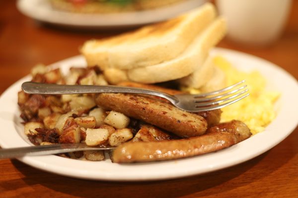 Tunnel Creek Café by null