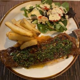 Churrasco Con Chimichurri / Skirt Steak with Chimichurri