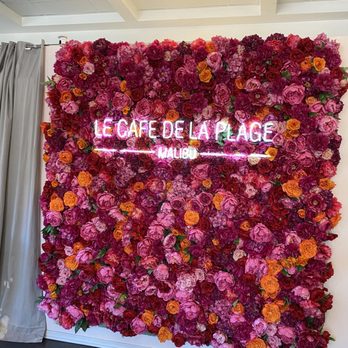 Le Cafe De La Plage - Coffee & Tea Near Me - Malibu, California Le Cafe De La Plage - Coffee & Tea Near Me - Malibu, California