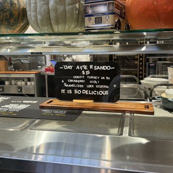 Helms Bakery - Bakeries Near Me - Los Angeles, California