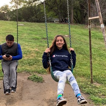 Lazy J Ranch Motel - Swing set - Hotels Near Me - Three Rivers, California