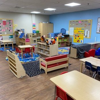 Scott Swamp KinderCare - Preschool Classroom - Child Care & Day Care Near Me - Farmington, Connecticut Scott Swamp KinderCare - Preschool Classroom - Child Care & Day Care Near Me - Farmington, Connecticut