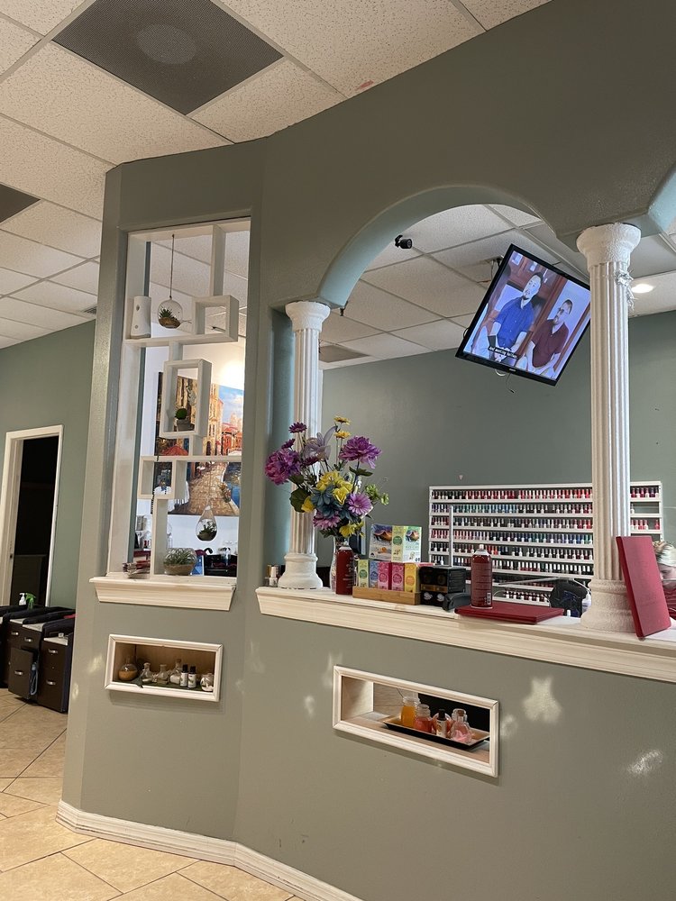 Elegant Nails & Spa 2
