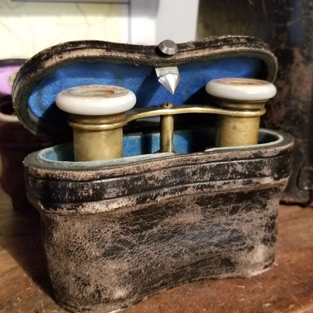 Bowerbird & Friends - Antiques Near Me - Peterborough, New Hampshire