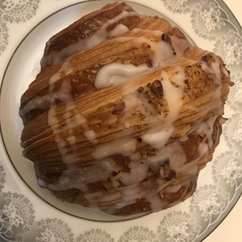 Bachour - Bakeries Near Me - Coral Gables, Florida