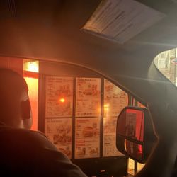 KFC - Unable to see menu, all outdoor lights were off.