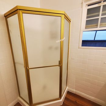 Standard Bathtub Reglazing - Reglazed Shower & walls! - Refinishing Services Near Me - South Gate, California Standard Bathtub Reglazing - Reglazed Shower & walls! - Refinishing Services Near Me - South Gate, California