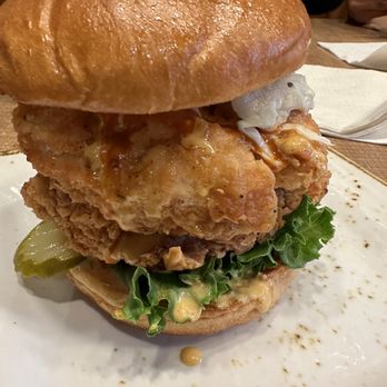 Vonns - Chicken burger - Burgers Near Me - Vancouver, British Columbia