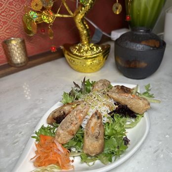 La Moon - Shrimp Spring Rolls - Vietnamese Near Me - Atlanta, Georgia