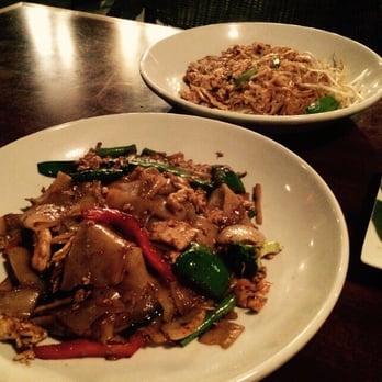 Thai Stellar - Drunken noodle and pad Thai - Thai Near Me - Webster, Texas