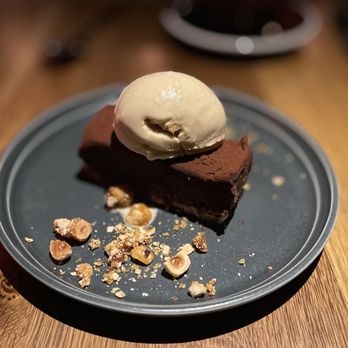 Tar & Roses - Chocolate cake with hazelnuts - New American Near Me - Santa Monica, California Tar & Roses - Chocolate cake with hazelnuts - New American Near Me - Santa Monica, California
