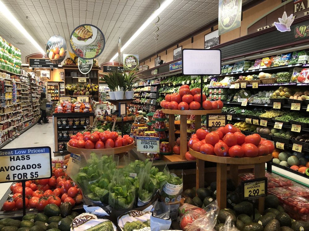 FOODTOWN Updated October 2024 26 Reviews 49 Chesnut St, Cold