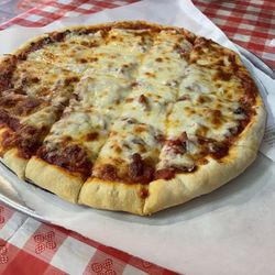 Capri's Pizza - Custom medium pizza