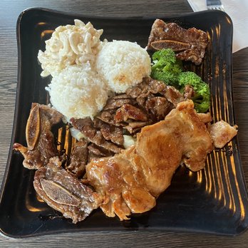 Ramen Q - BBQ Mix plate - Ramen Near Me - Elk Grove, California Ramen Q - BBQ Mix plate - Ramen Near Me - Elk Grove, California
