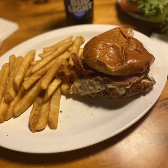 Lookout Tavern - The Beast - Fried Chicken Sandwich - American Near Me - Killington, Vermont Lookout Tavern - The Beast - Fried Chicken Sandwich - American Near Me - Killington, Vermont