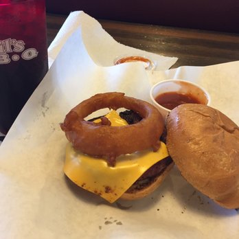 Phil's BBQ - 1/2 lb BBQ cheeseburger - Barbeque Near Me - San Diego, California