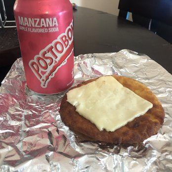 Memo's Restaurant & Bakery - Arepa de chocolo and classic Colombian soda. - Latin American Near Me - Norwalk, Connecticut