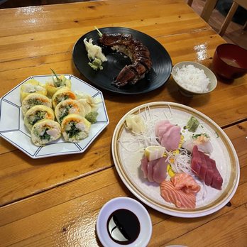 Sushi Kiyosuzu - Assorted sashimi and rolls - Japanese Near Me - Arcadia, California Sushi Kiyosuzu - Assorted sashimi and rolls - Japanese Near Me - Arcadia, California