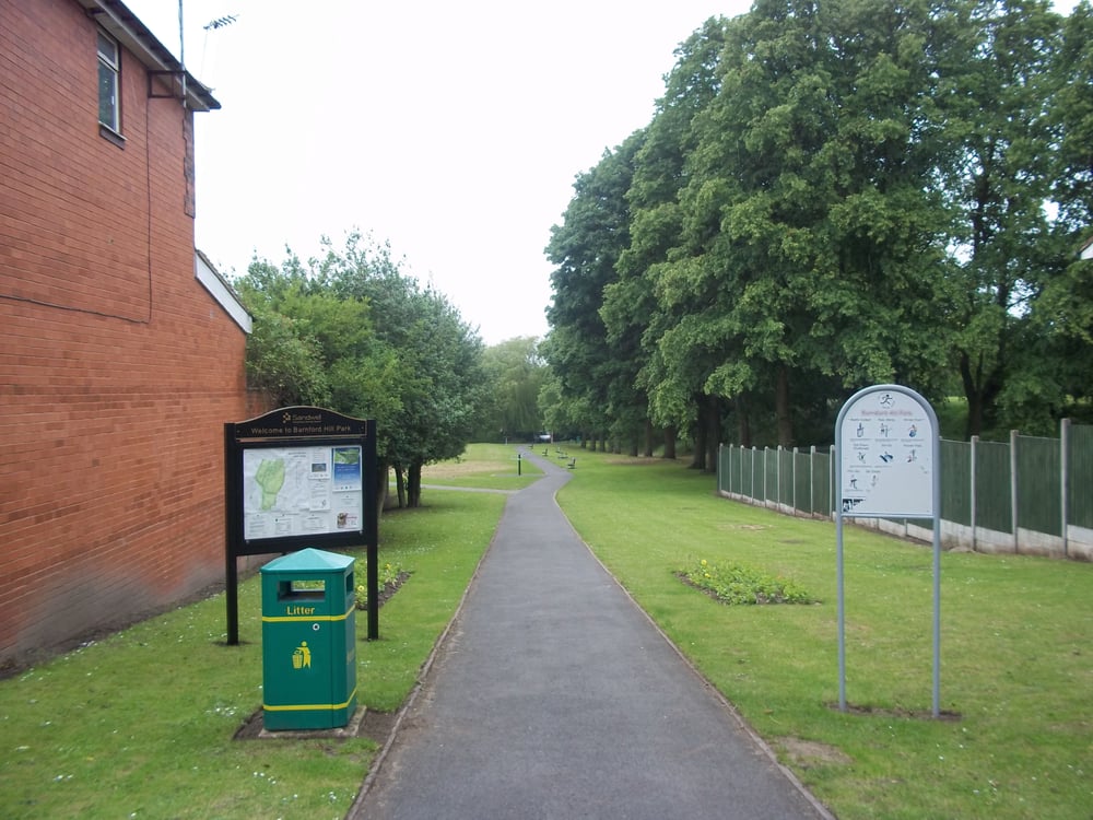 BARNFORD HILL PARK Updated May 2024 Moat Road, Oldbury, West Midlands, United Kingdom