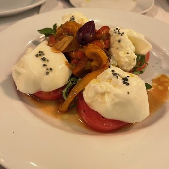 Il Pastaio - Caprese - Italian Near Me - Beverly Hills, California