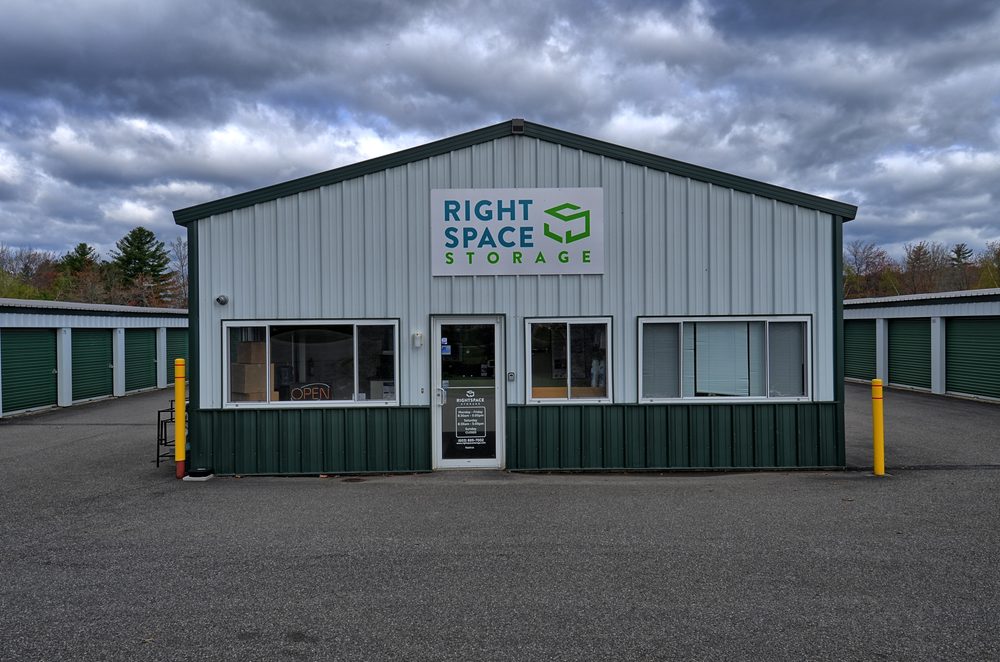 RIGHTSPACE STORAGE Updated June 2024 13 Photos 15 Northwest Blvd