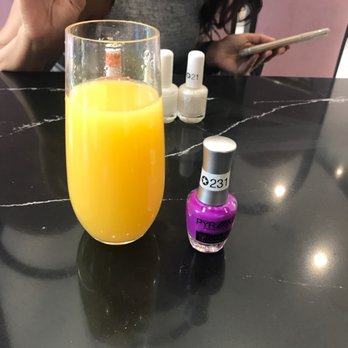Gloss Nail Bar - Nail Salons Near Me - Houston, Texas