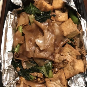 Thai Thai Restaurant - Pad see ew with tofu- take out - Thai Near Me - Henderson, Nevada Thai Thai Restaurant - Pad see ew with tofu- take out - Thai Near Me - Henderson, Nevada
