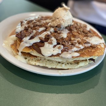 Metro Diner - Cinnamon Roll Pancakes - Diners Near Me - Jacksonville, North Carolina Metro Diner - Cinnamon Roll Pancakes - Diners Near Me - Jacksonville, North Carolina