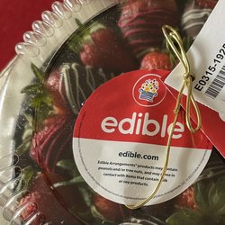 Edible Arrangements - Edible strawberry arrangement