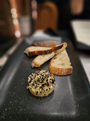 V's Paradise by null