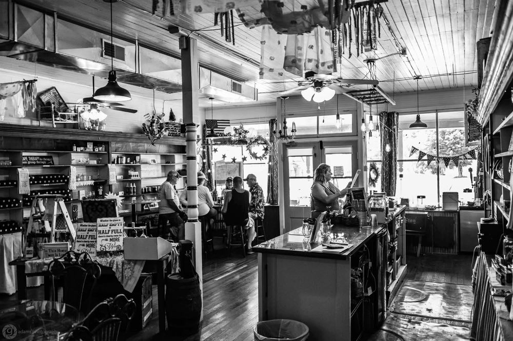 Hemman Winery - vineyard in Brazeau, MO