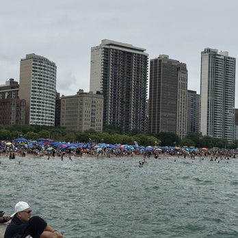 Oak Street Beach - Oak Street Beach - Beaches Near Me - Chicago, Illinois