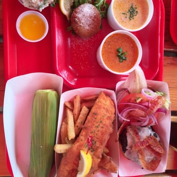 Claws - Chowda sampla , haddock and chips burga and a small crabby patty - Seafood Near Me - Rockland, Maine