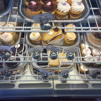 Dee's One Smart Cookie - Bakeries Near Me - Glastonbury, Connecticut Dee's One Smart Cookie - Bakeries Near Me - Glastonbury, Connecticut