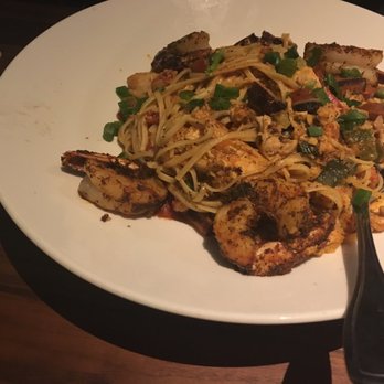 Yard House - New American Near Me - Sacramento, California Yard House - New American Near Me - Sacramento, California