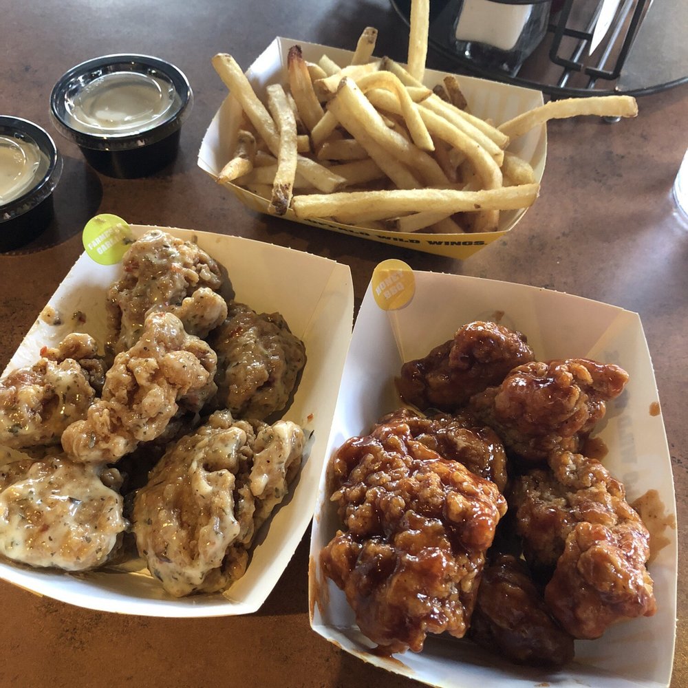 Buffalo Wild Wings - Chicken Wings Near Me - Grand Rapids, Michigan