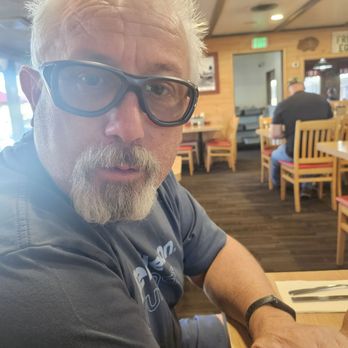 Swing Inn Cafe & BBQ - Breakfast & Brunch Near Me - Temecula, California Swing Inn Cafe & BBQ - Breakfast & Brunch Near Me - Temecula, California