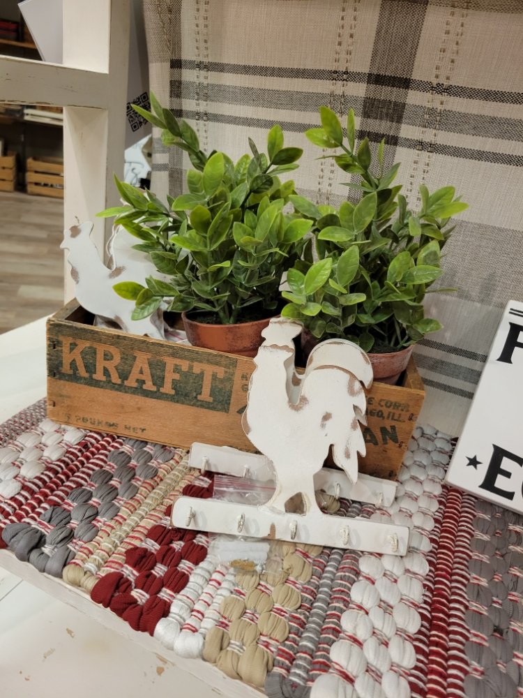 BUSHEL BASKET CANDLE COMPANY Updated August 2024 2900 E Lincolnway