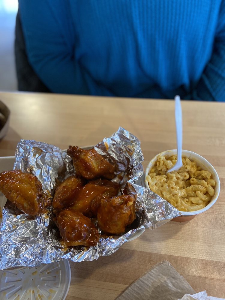 TASTE OF INNOVA WINGS + GREENS Updated September 2024 49 Photos & 28 Reviews 1220 Waterway