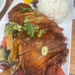Oona Asian Restaurant & Bar - Pecking Duck