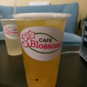 3 Blossoms Cafe - Passion fruit immortality tea - Bubble Tea Near Me - Westminster, California 3 Blossoms Cafe - Passion fruit immortality tea - Bubble Tea Near Me - Westminster, California