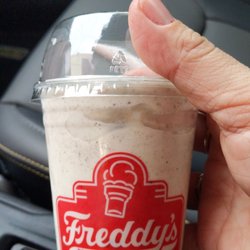 Freddy's Frozen Custard & Steakburgers - Mini Oreo concrete
