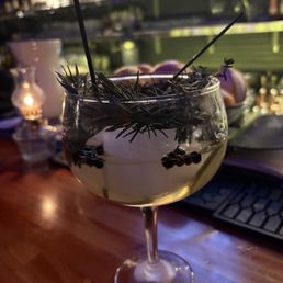 What an amazing gin joint , look at this drink! It's botanist gin with an amazing arrangement! Just smell the pine floral aroma ;-) What an amazing gin joint , look at this drink! It's botanist gin with an amazing arrangement! Just smell the pine floral aroma ;-)